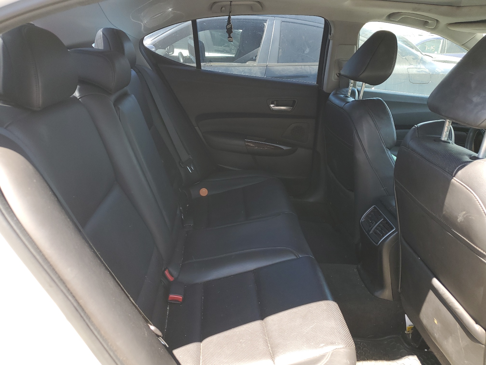 19UUB1F55FA021855 2015 Acura Tlx Tech