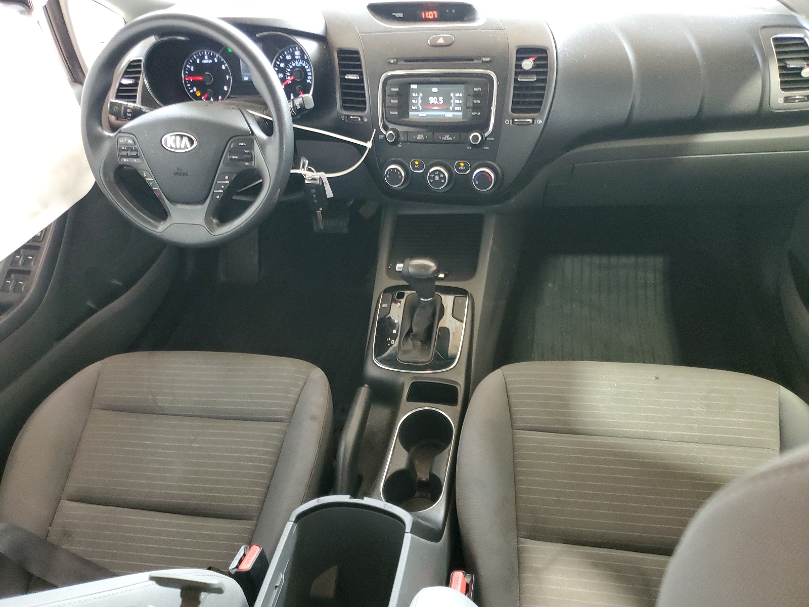 3KPFL4A74HE109326 2017 Kia Forte Lx