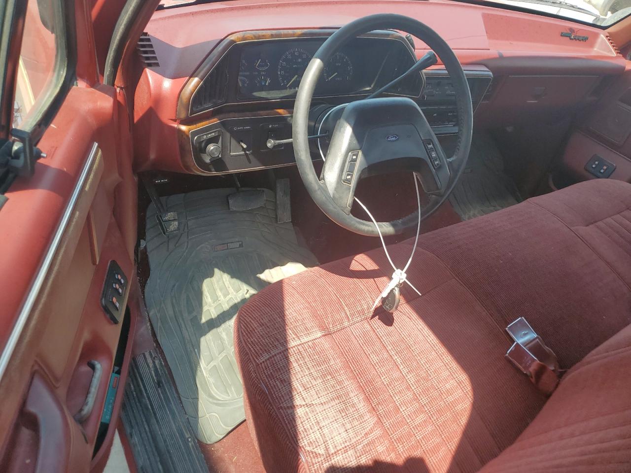 1987 Ford F150 VIN: 1FTEF15N1HPB16888 Lot: 64595934