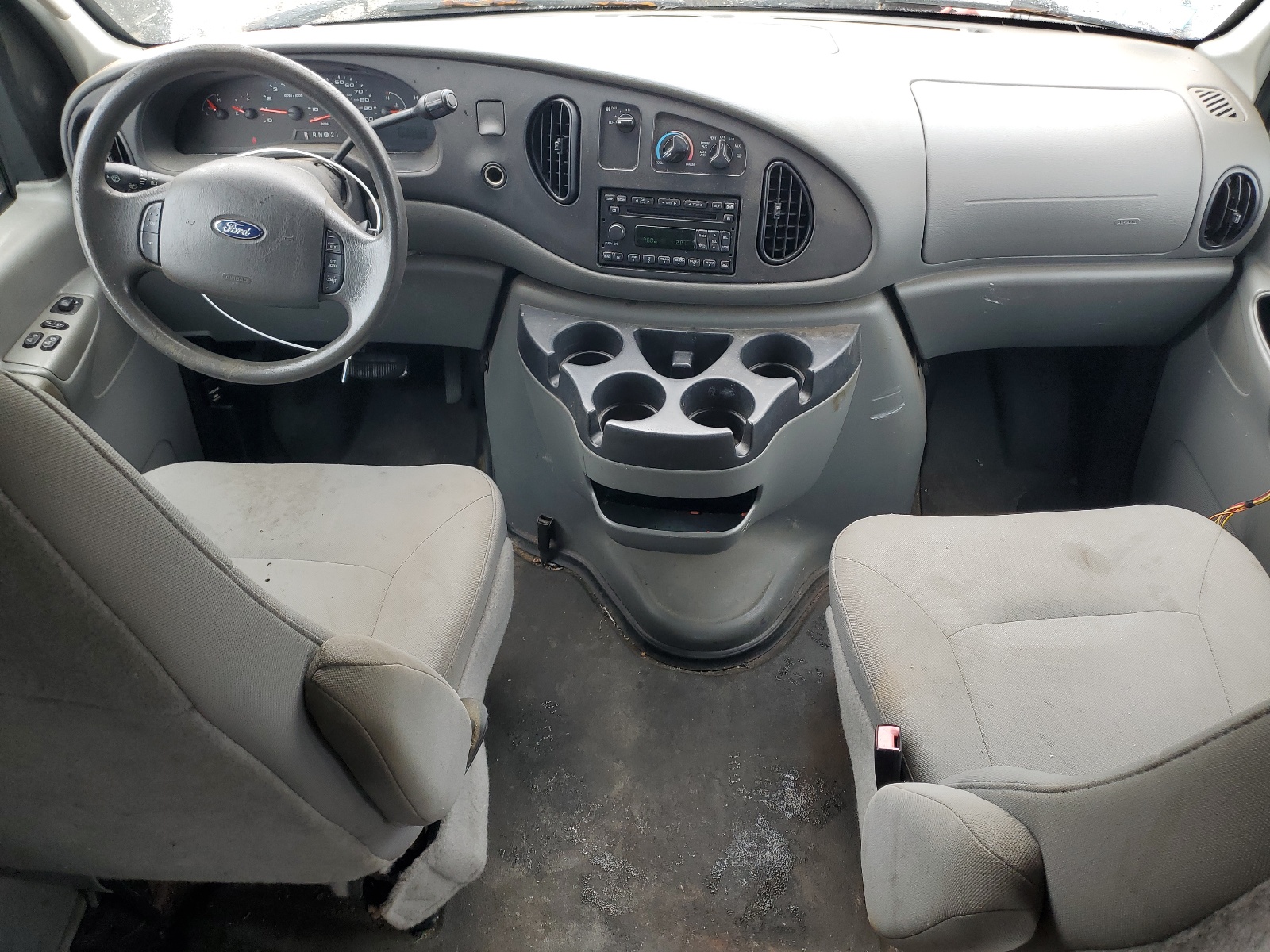 1FTNE24W68DA06455 2008 Ford Econoline E250 Van