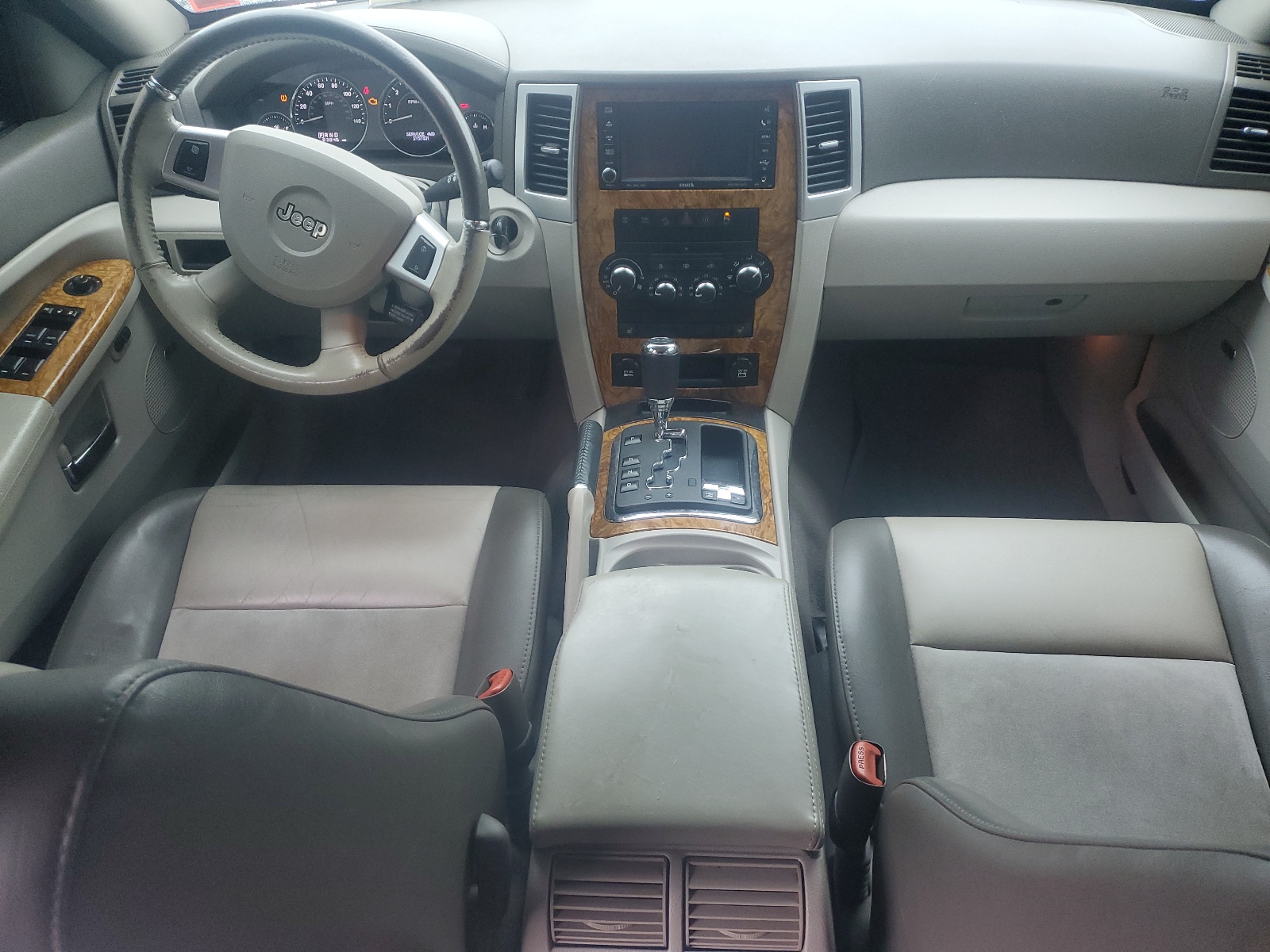 1J8HR58P79C525004 2009 Jeep Grand Cherokee Limited