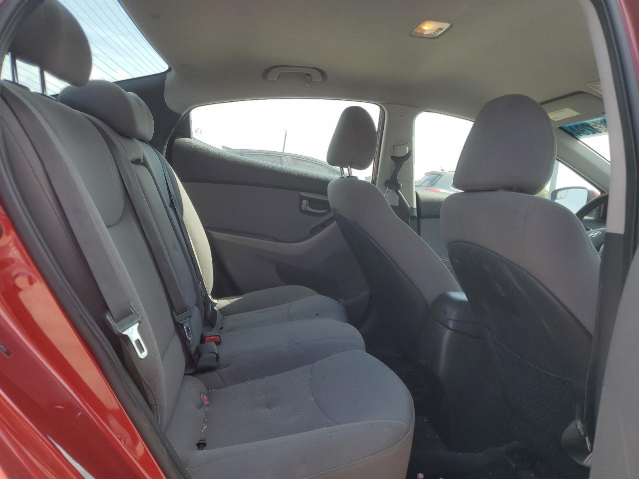 2015 Hyundai Elantra Se VIN: 5NPDH4AE2FH583405 Lot: 62320294