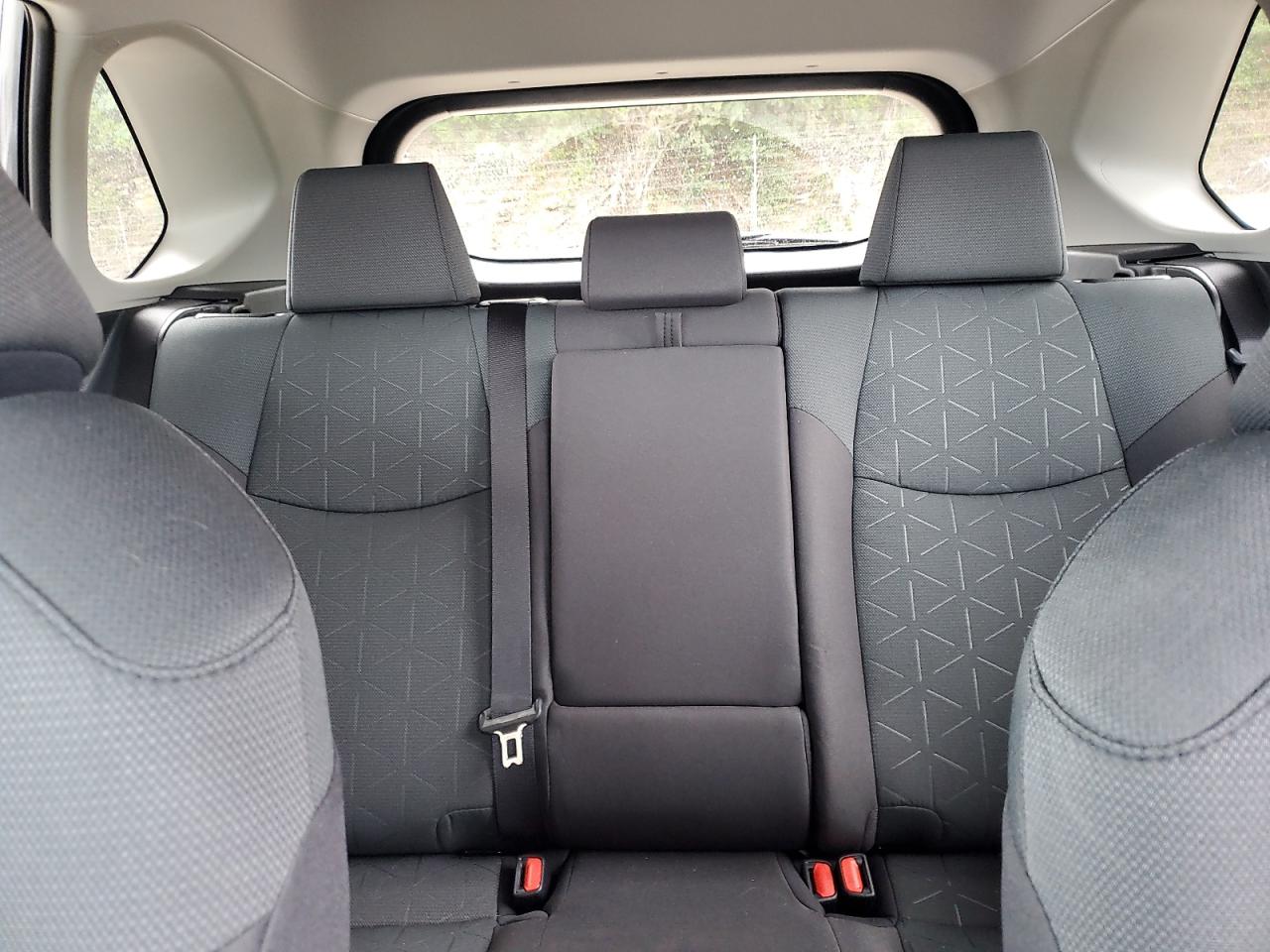 2024 Toyota Rav4 Xle VIN: 2T3W1RFV0RC282293 Lot: 63986474