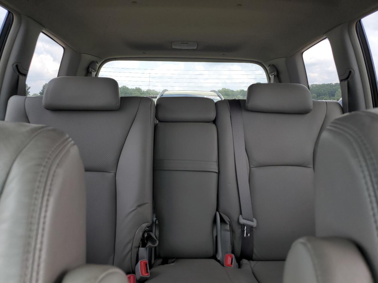 2004 Toyota Highlander Base VIN: JTEDP21A040003501 Lot: 64175334