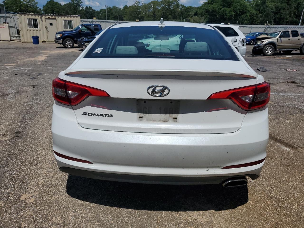 2017 Hyundai Sonata Se VIN: 5NPE24AF9HH576596 Lot: 61991484