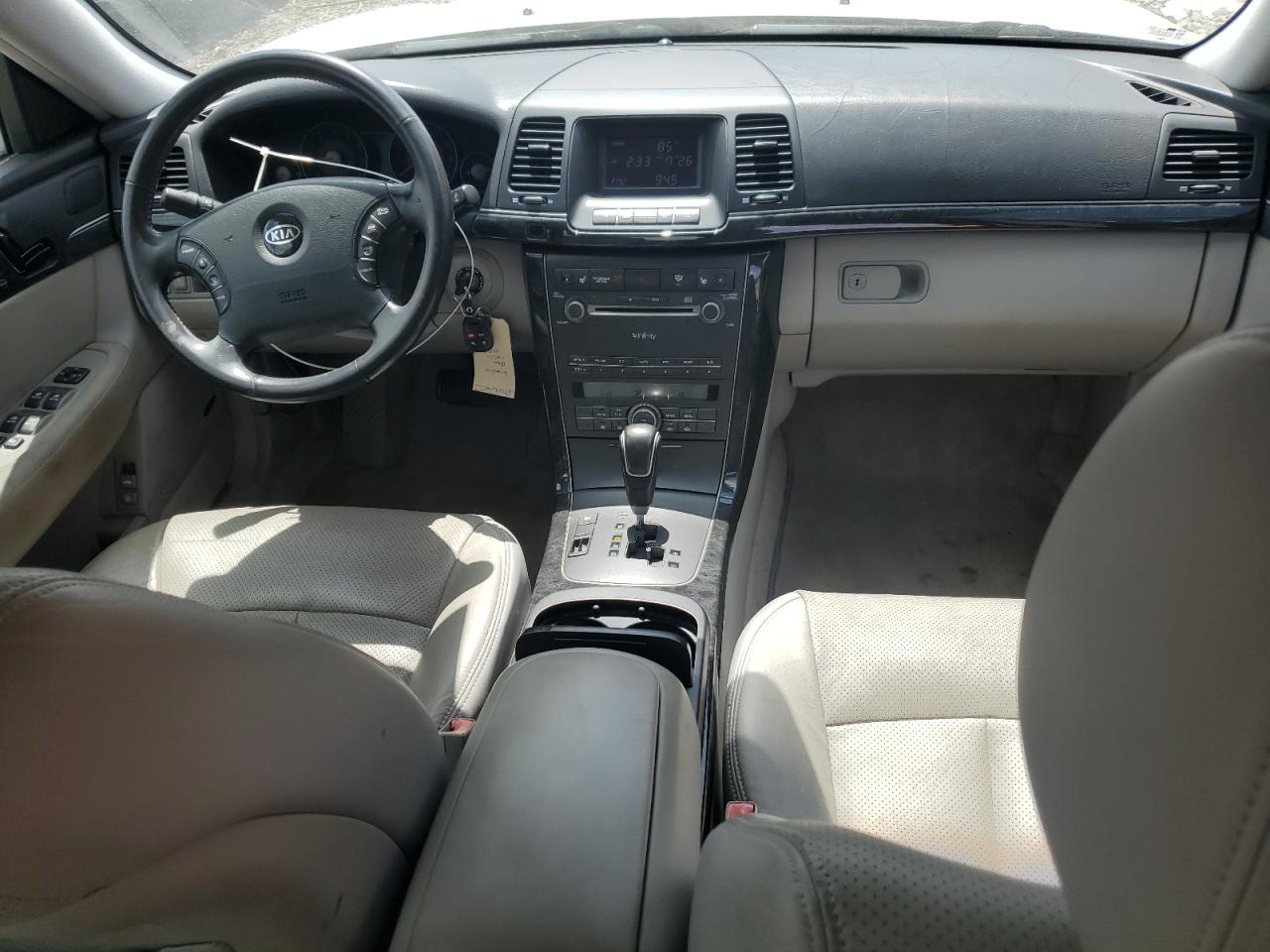 2007 Kia Amanti VIN: KNALD125675137597 Lot: 65029414