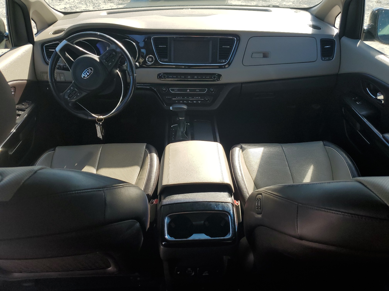 KNDME5C10H6274375 2017 Kia Sedona Sxl