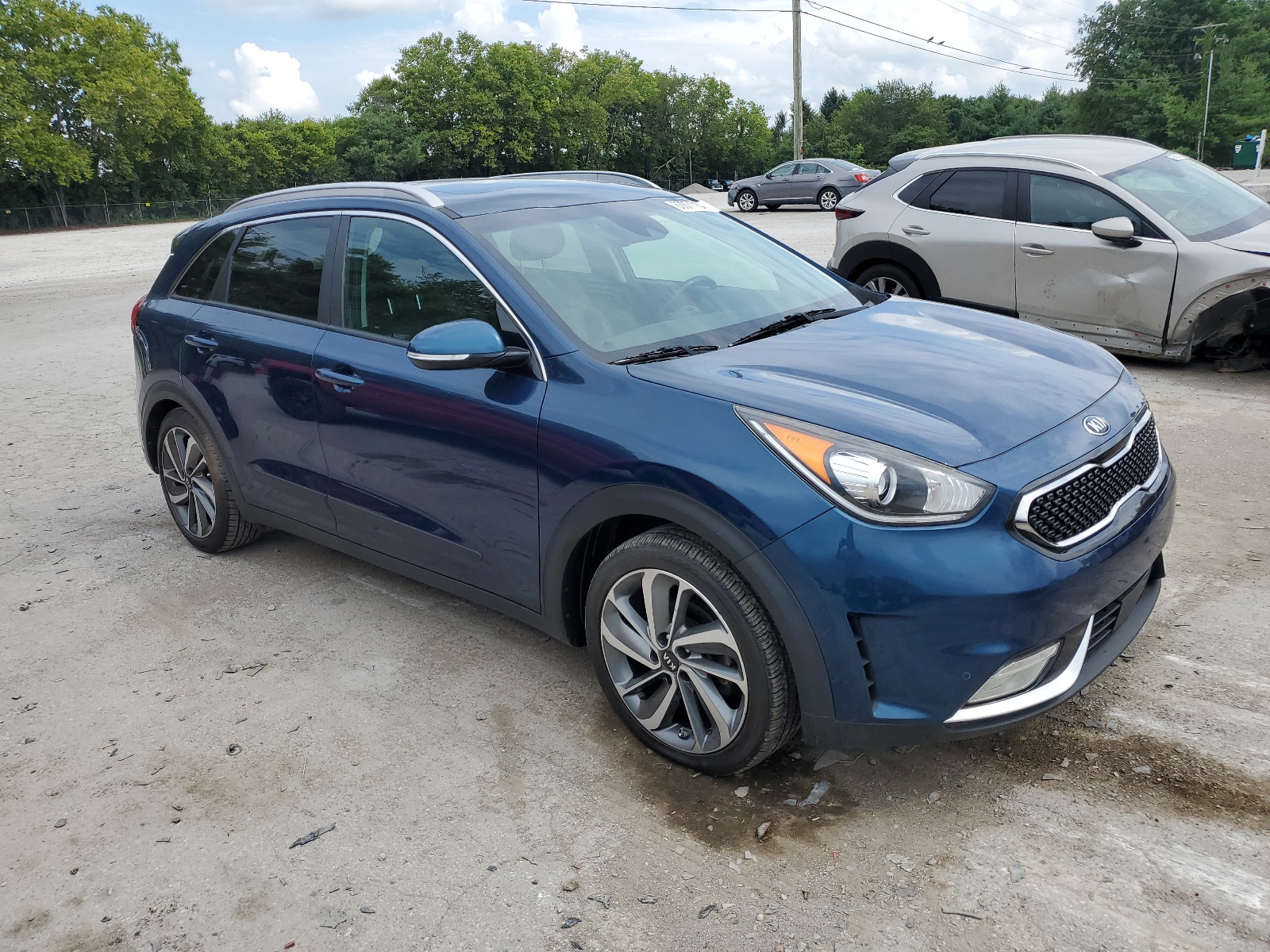 2018 Kia Niro Touring vin: KNDCE3LC4J5110852