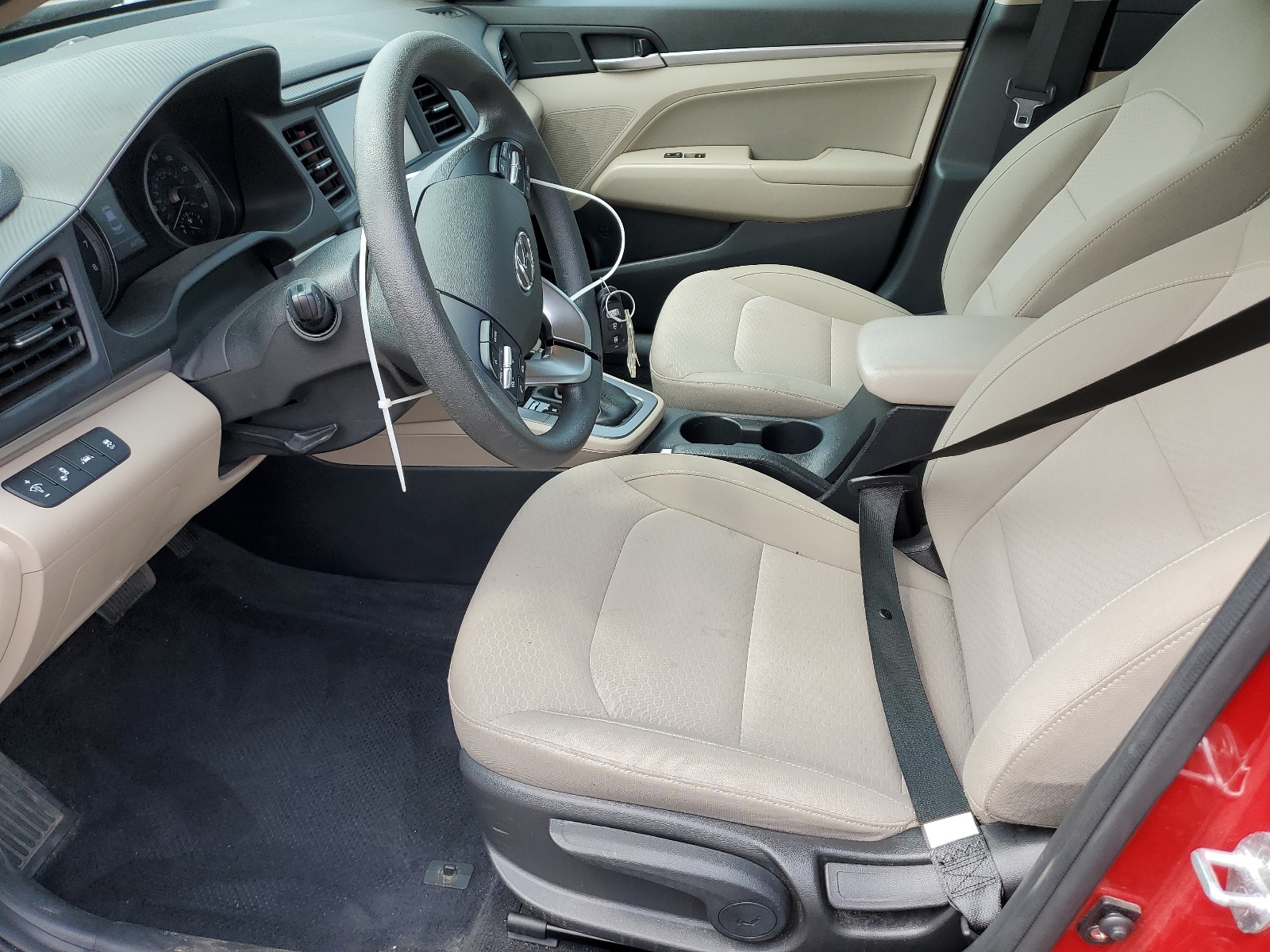 KMHD84LF6KU888648 2019 Hyundai Elantra Sel