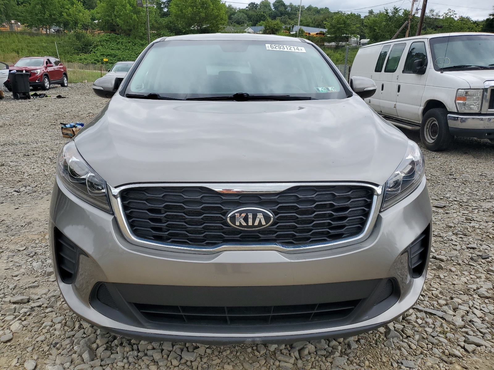 2019 Kia Sorento Lx vin: 5XYPG4A52KG487789