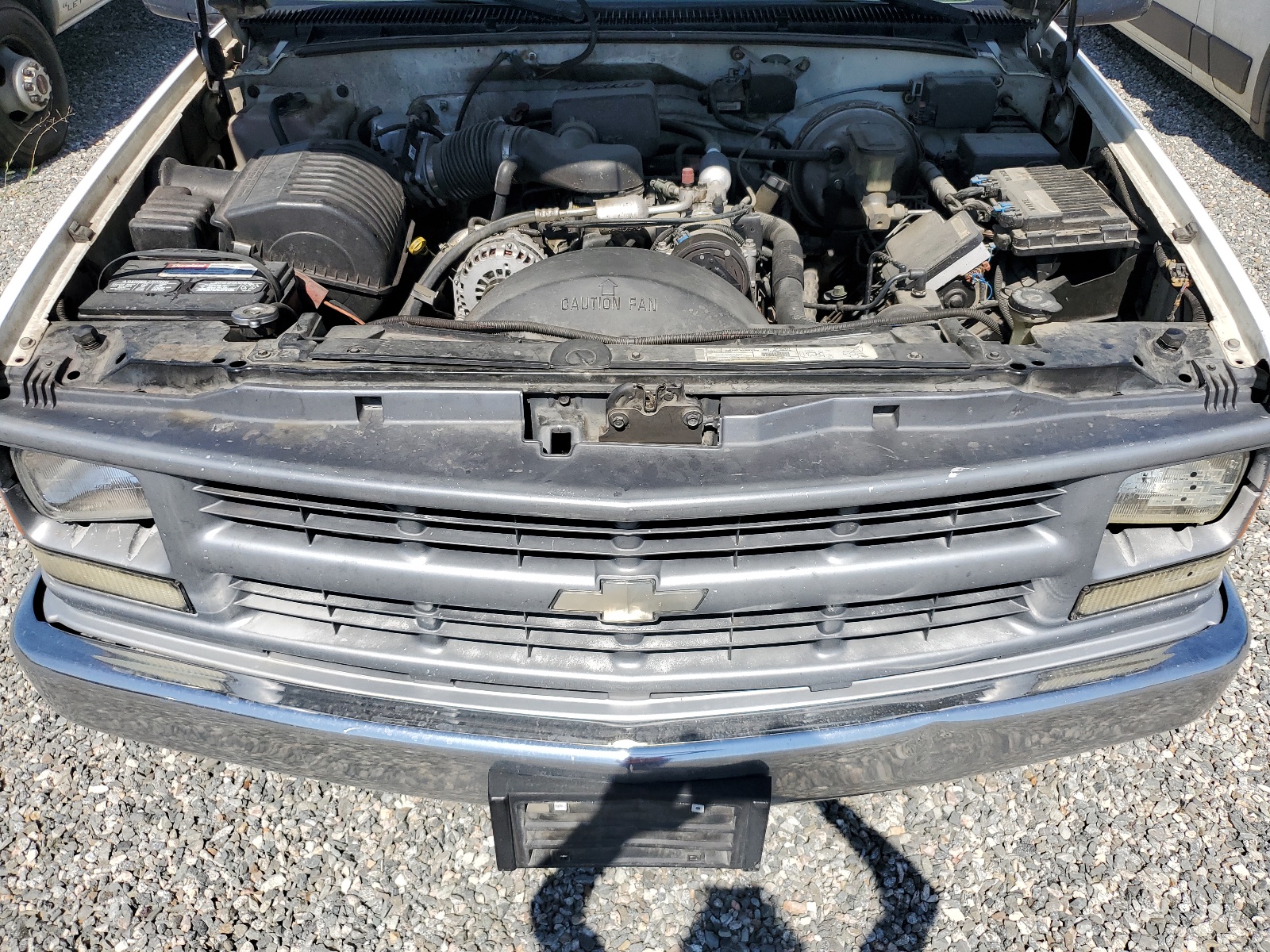 1GCGC24R2YR112705 2000 Chevrolet Gmt-400 C2500