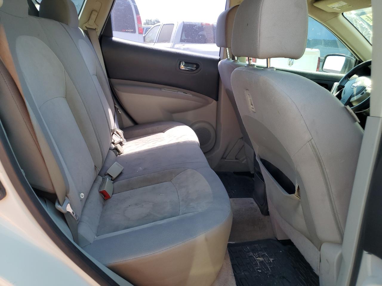 2010 Nissan Rogue S VIN: JN8AS5MT1AW505662 Lot: 64307544