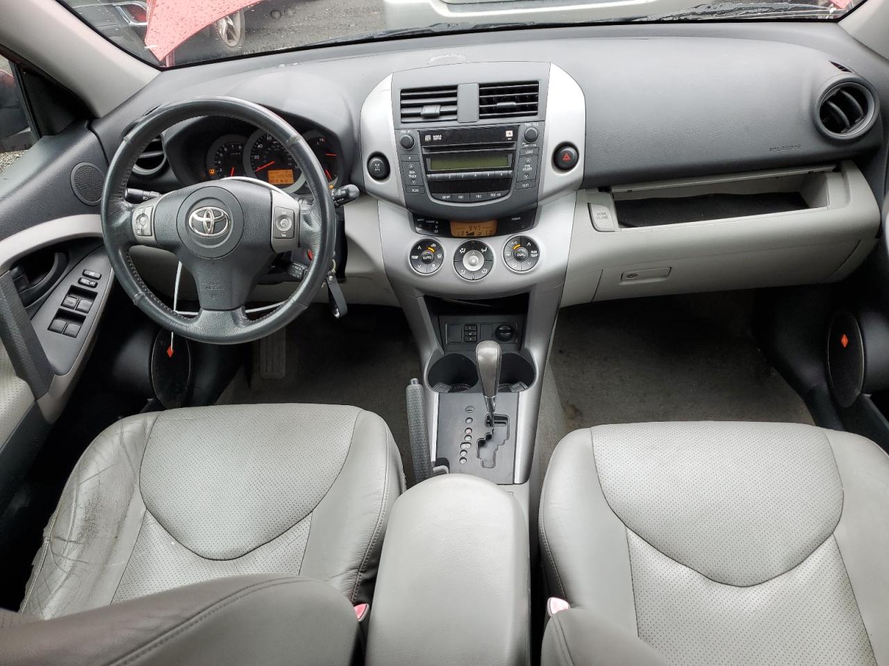 2008 Toyota Rav4 Limited VIN: JTMBD31V886057533 Lot: 63903064