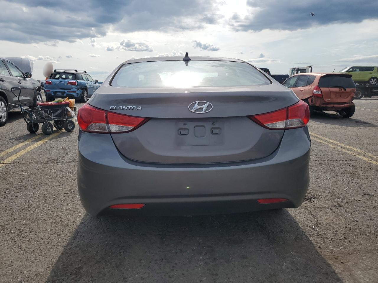 5NPDH4AE5DH351121 2013 Hyundai Elantra Gls