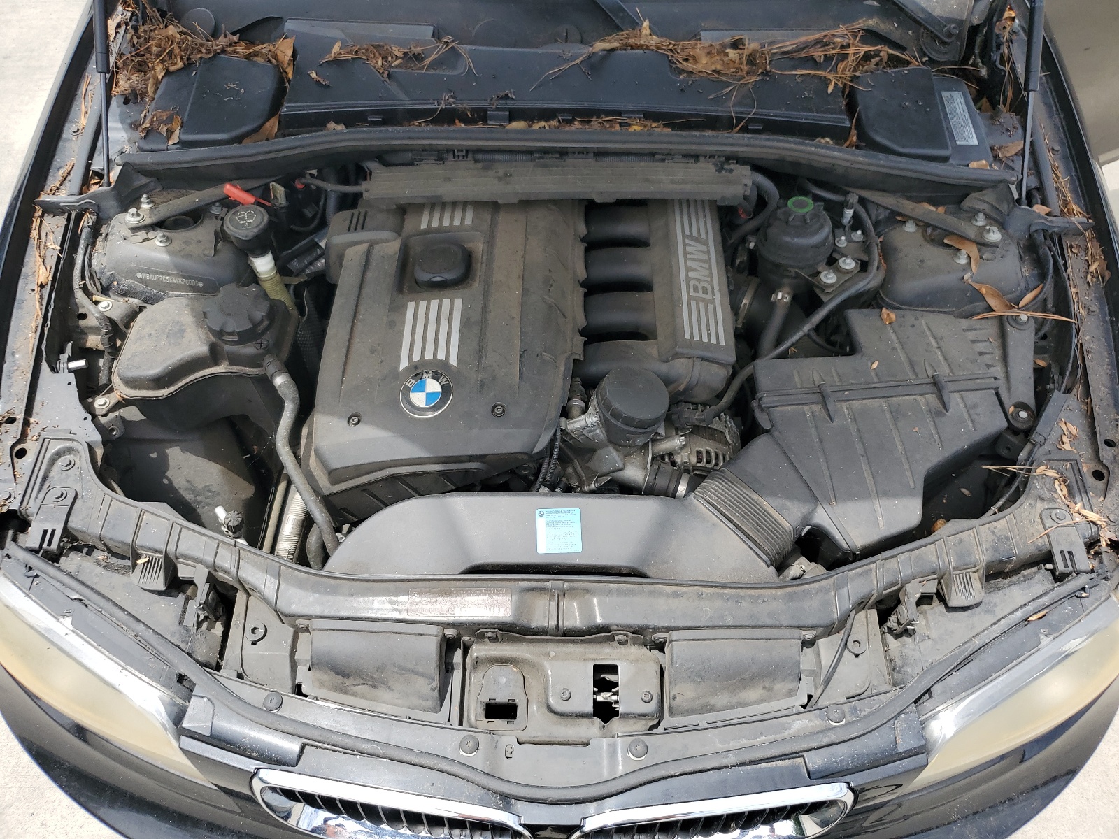 WBAUP7C5XAVK76801 2010 BMW 128 I