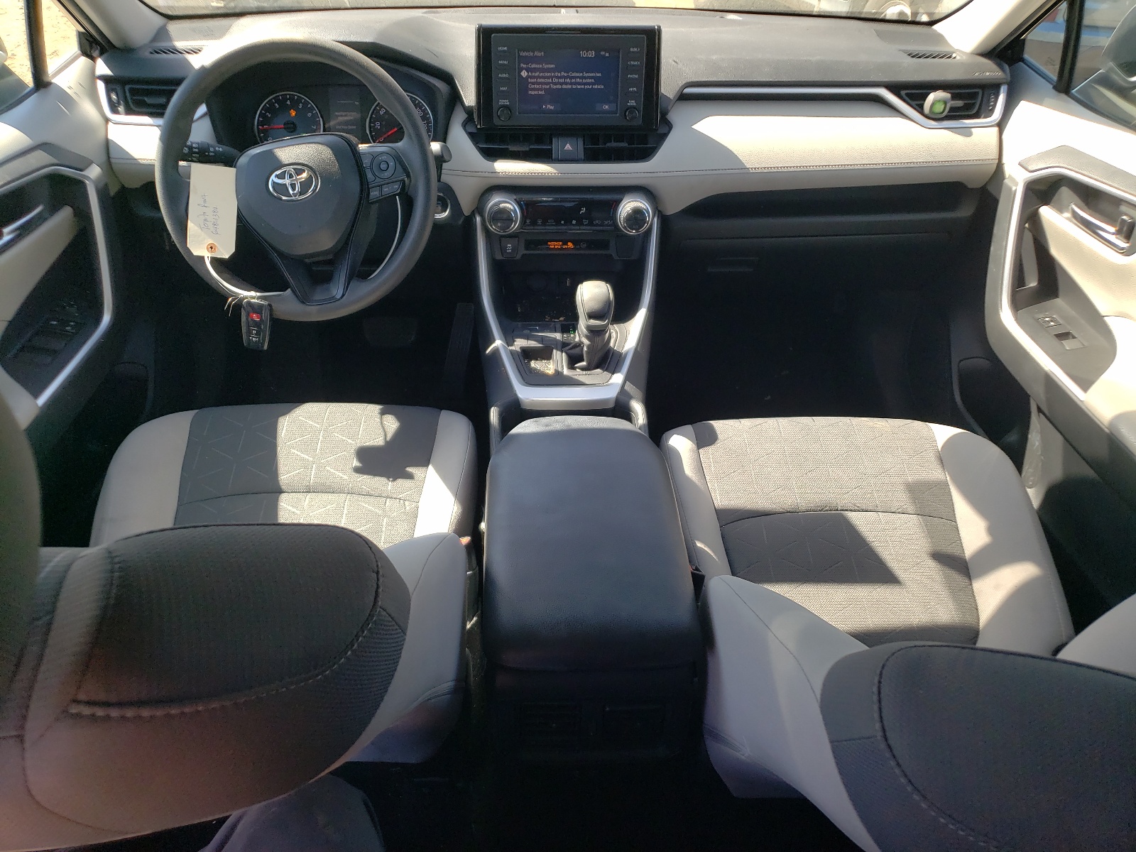 2T3W1RFVXKC027513 2019 Toyota Rav4 Xle