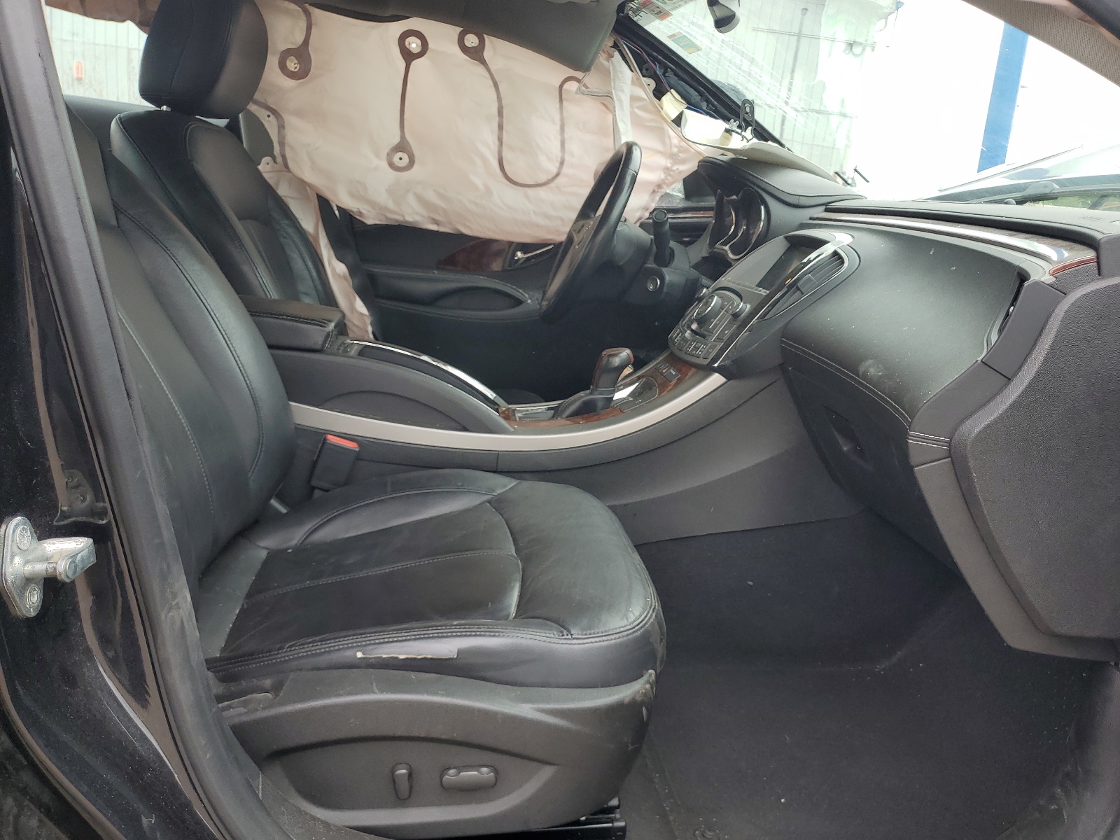 1G4GC5ER2CF364069 2012 Buick Lacrosse