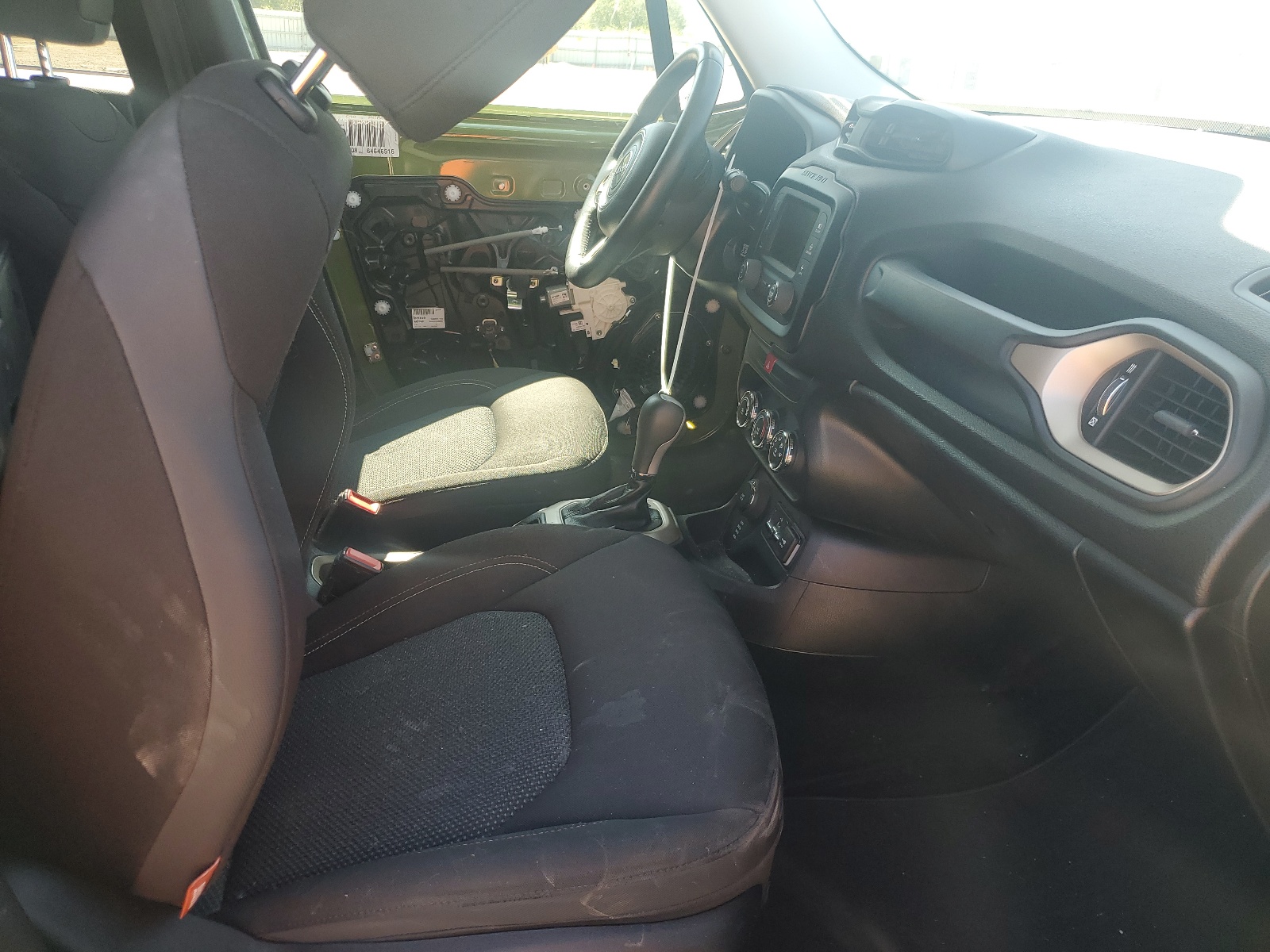 ZACCJBBTXGPC84982 2016 Jeep Renegade Latitude