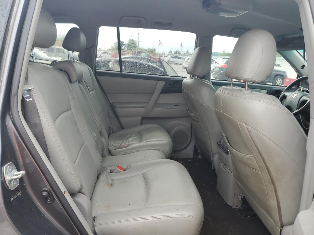 2011 Toyota Highlander Base VIN: 5TDZK3EH0BS033615 Lot: 60927384