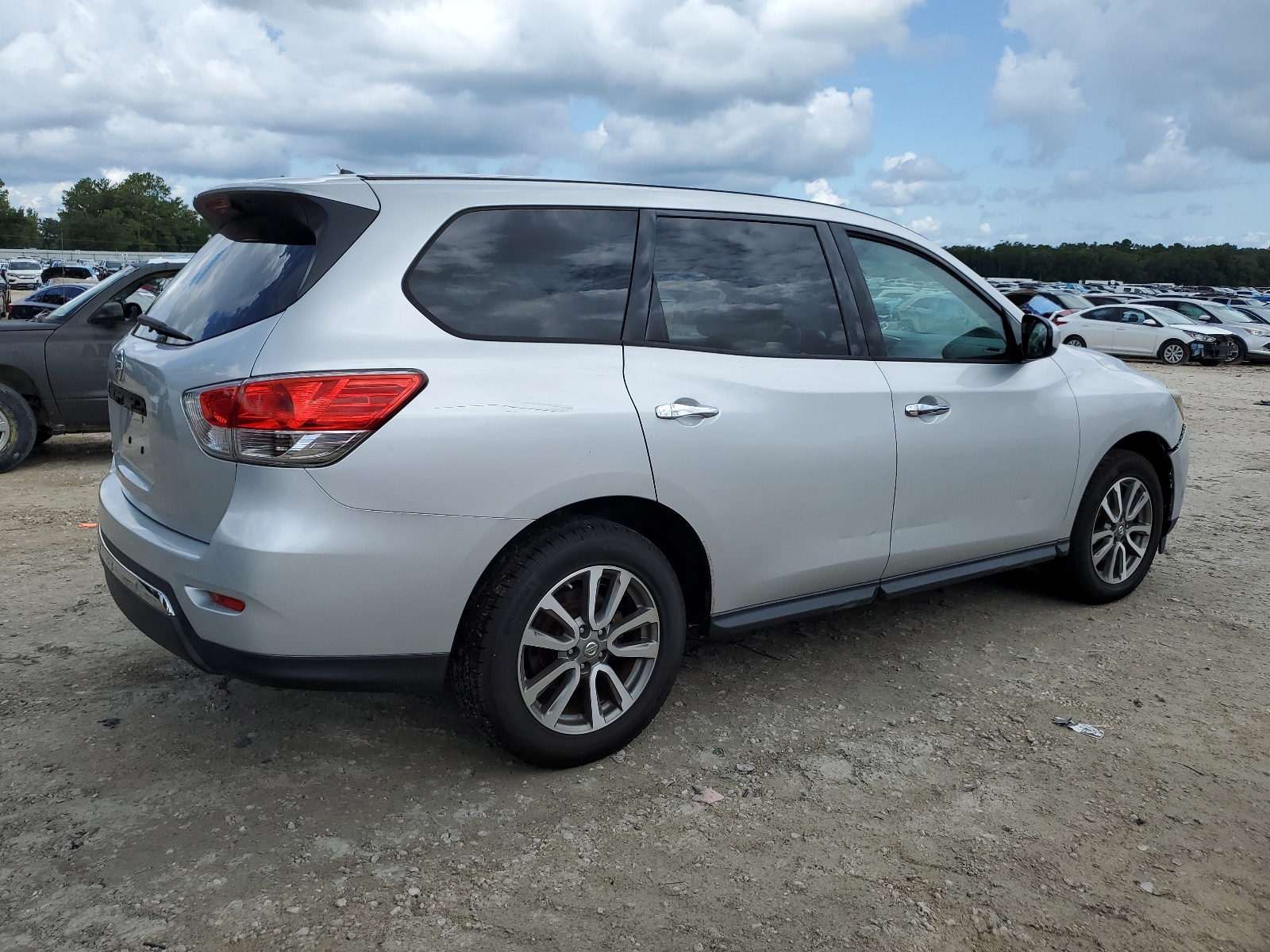 2014 Nissan Pathfinder S vin: 5N1AR2MN7EC622298