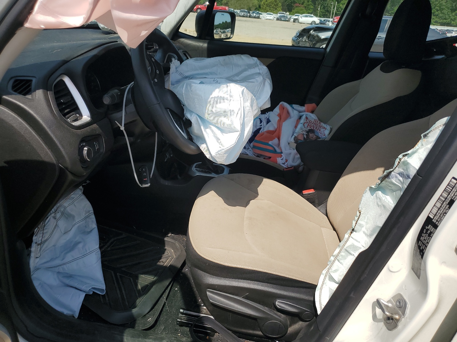 ZACCJAAT7GPD19683 2016 Jeep Renegade Sport