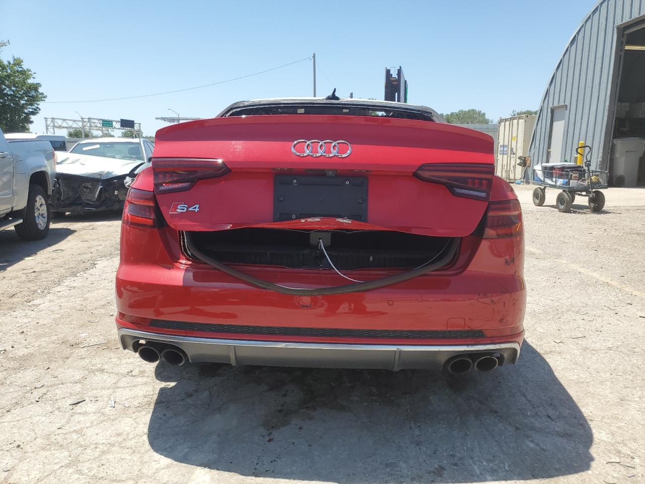 WAUB4AF46JA139345 2018 Audi S4 Premium Plus