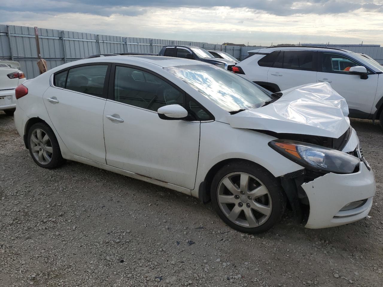 2015 Kia Forte - Image 4