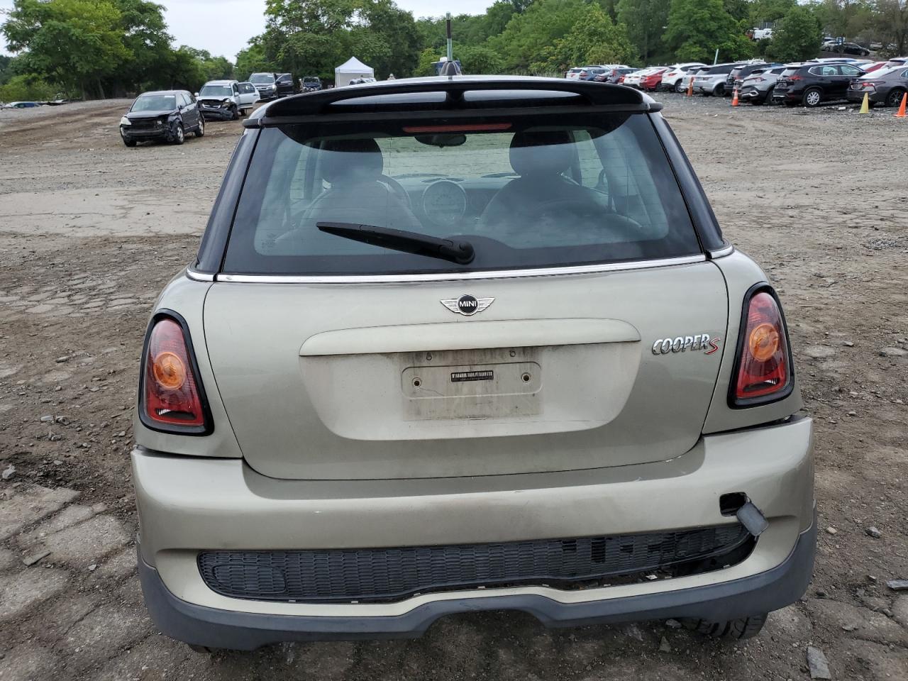 2007 Mini Cooper S VIN: WMWMF73577TL85949 Lot: 62397424