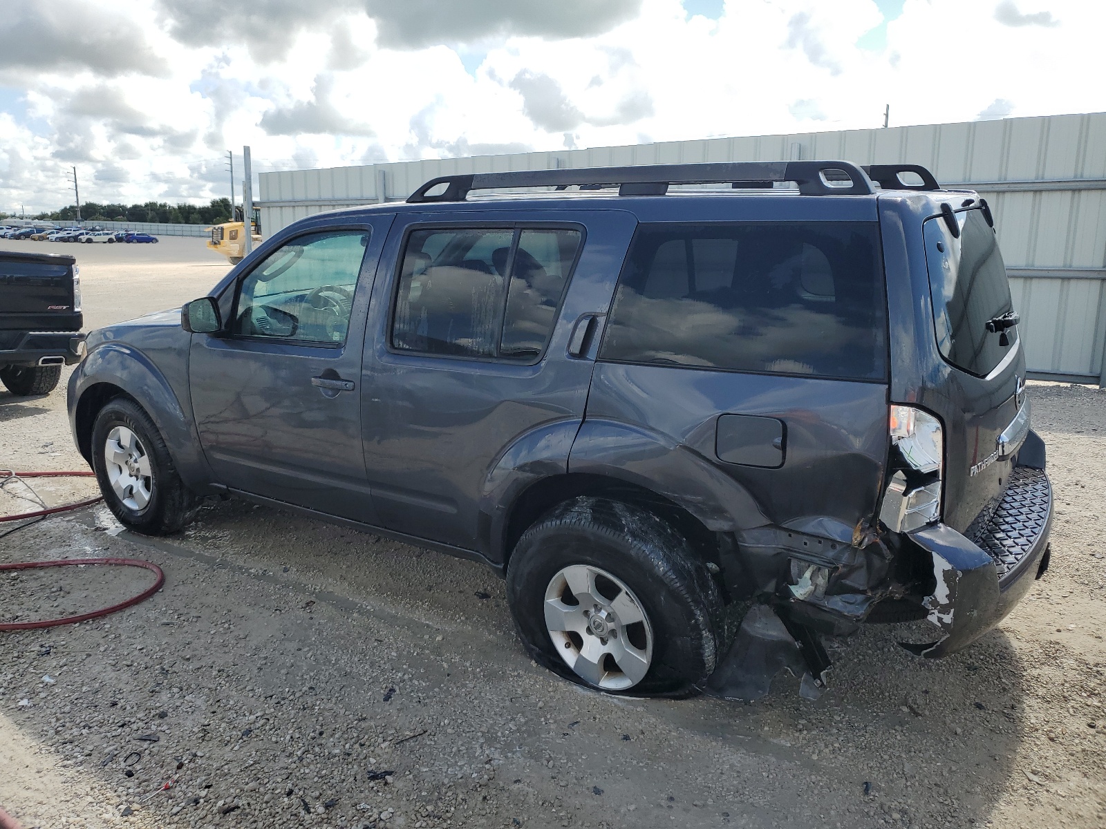 5N1AR1NN8BC625716 2011 Nissan Pathfinder S