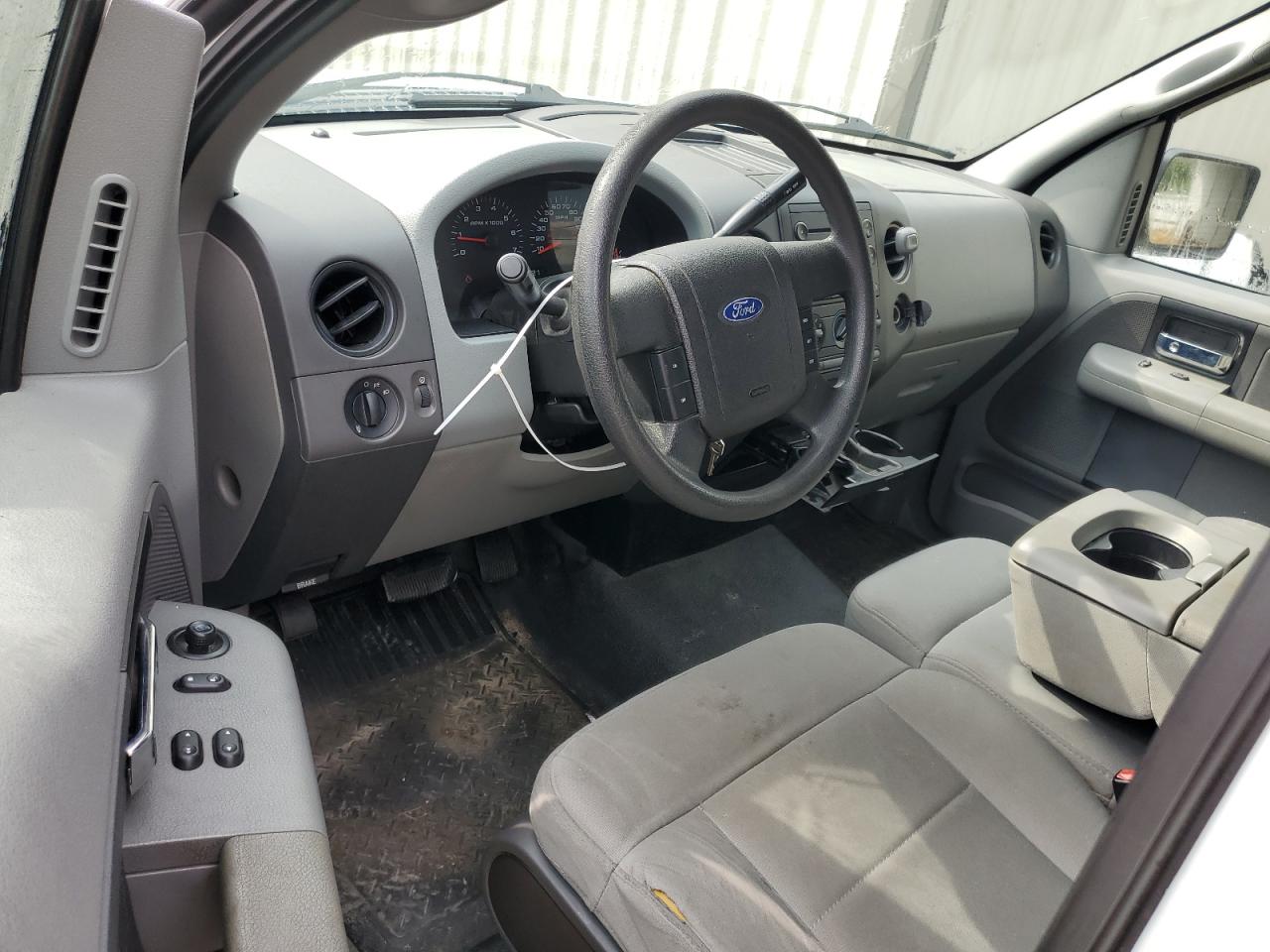 2007 Ford F150 VIN: 1FTRF12287NA87041 Lot: 62312064