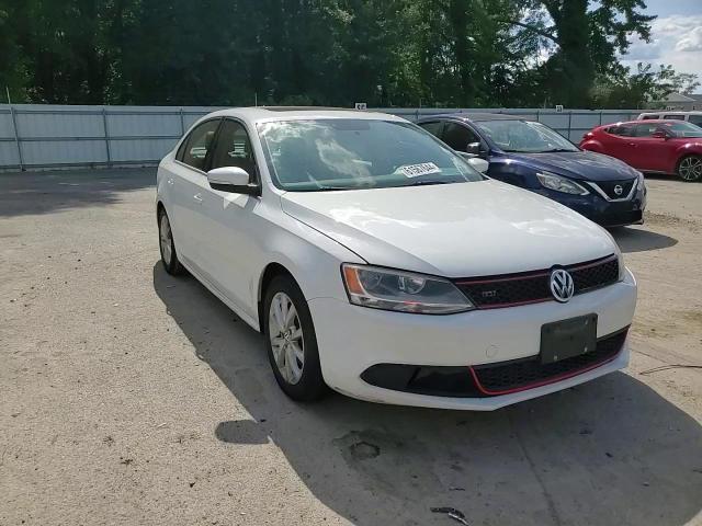 2014 Volkswagen Jetta - Image 10