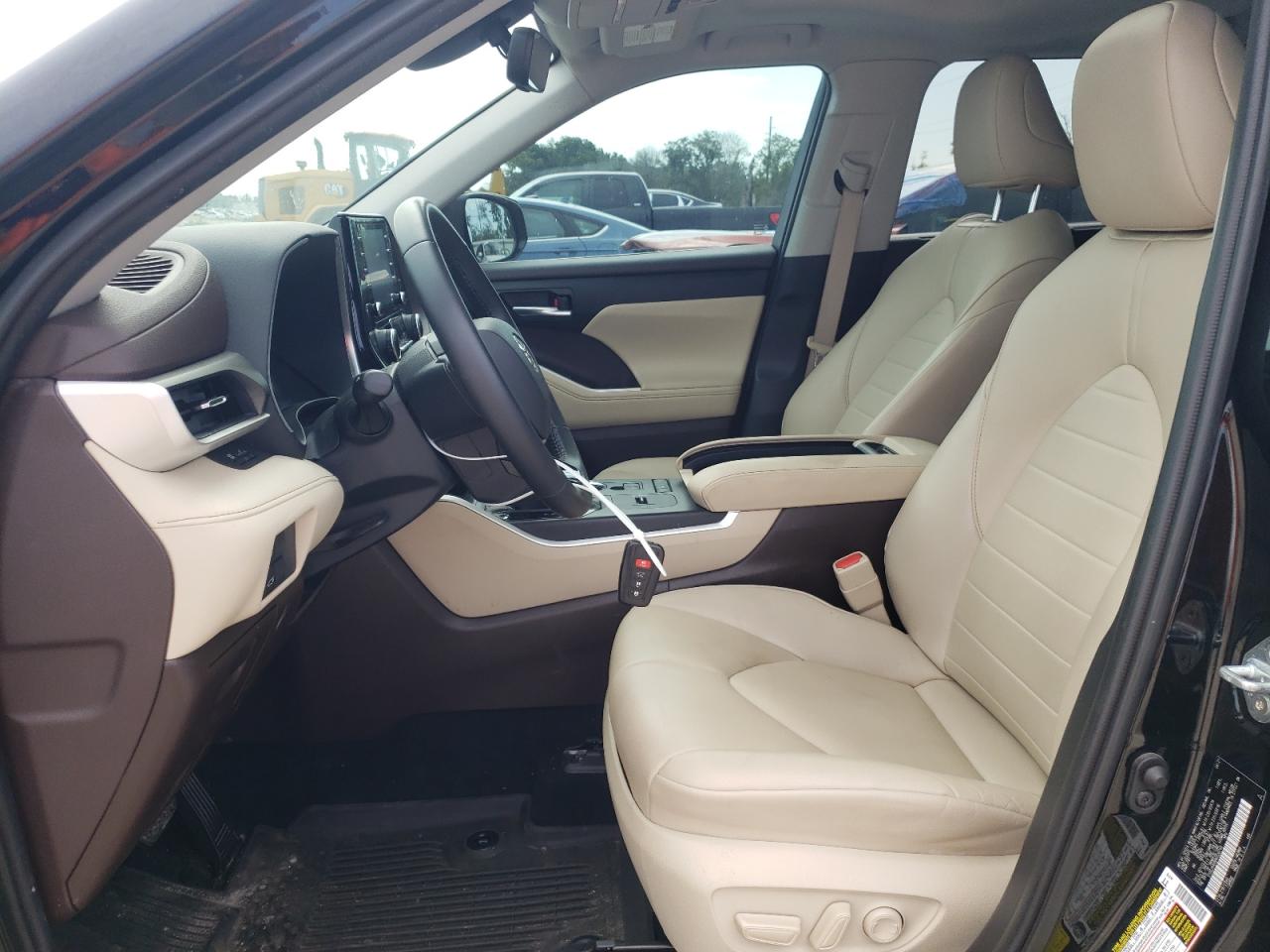 2021 Toyota Highlander Xle VIN: 5TDGZRAH5MS526740 Lot: 64374684