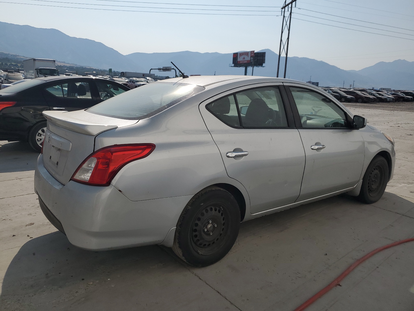 2015 Nissan Versa S vin: 3N1CN7AP4FL828635