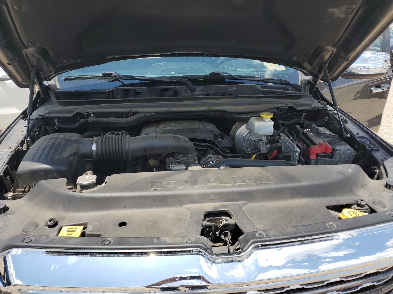 1C6SRFHT3KN701922 2019 Ram 1500 Limited