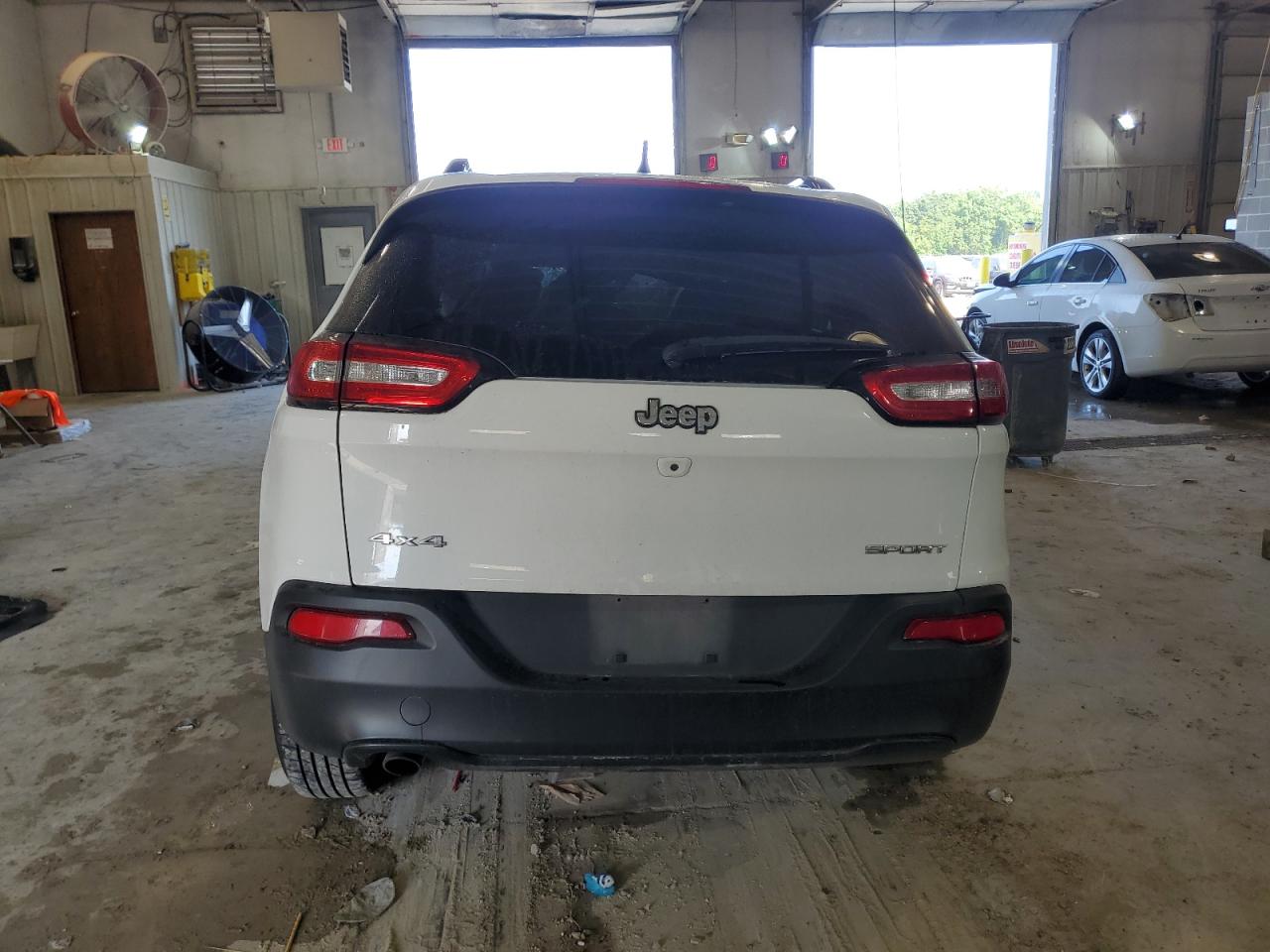 1C4PJMAB8HW589021 2017 Jeep Cherokee Sport