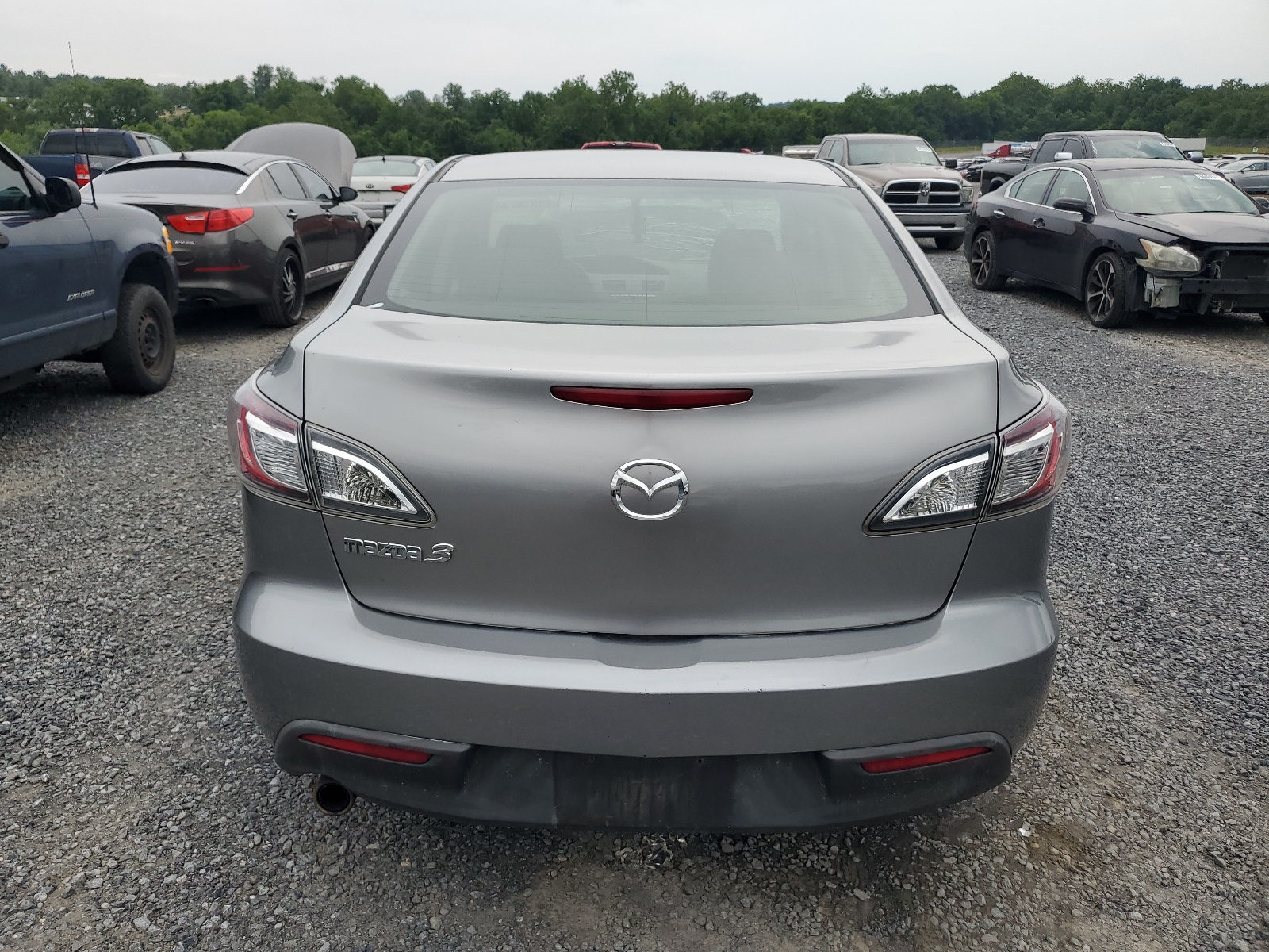 JM1BL1VF4B1367418 2011 Mazda 3 I