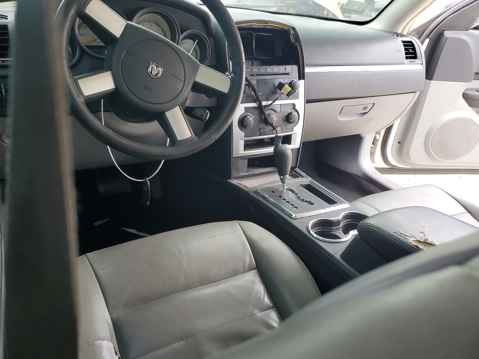 2B3KA33V89H599321 2009 Dodge Charger Sxt