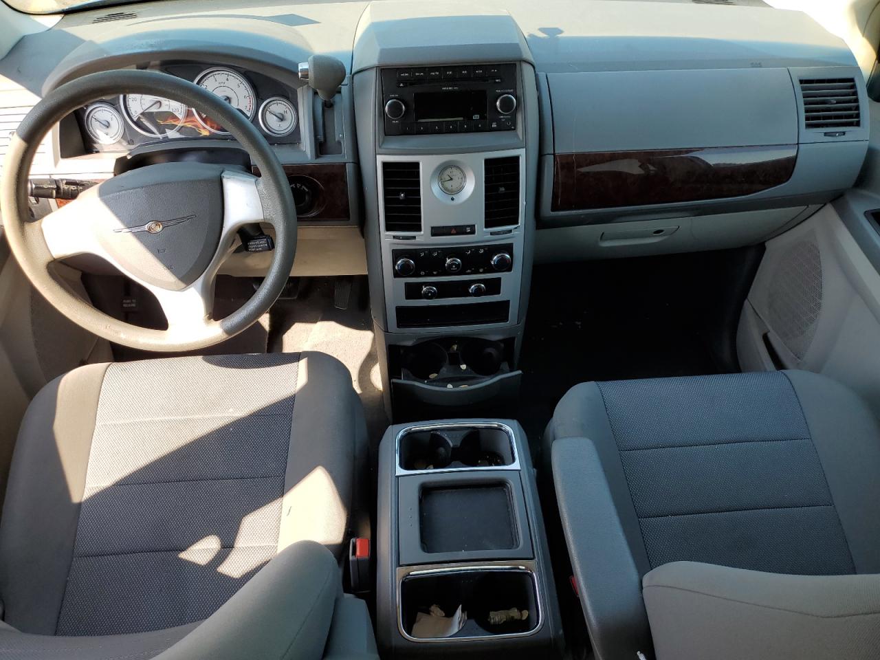 2009 Chrysler Town & Country Lx VIN: 2A8HR44E59R655157 Lot: 63006394