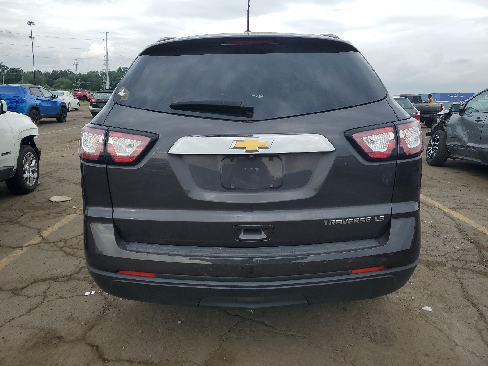 1GNKRFKD4EJ211812 2014 Chevrolet Traverse Ls