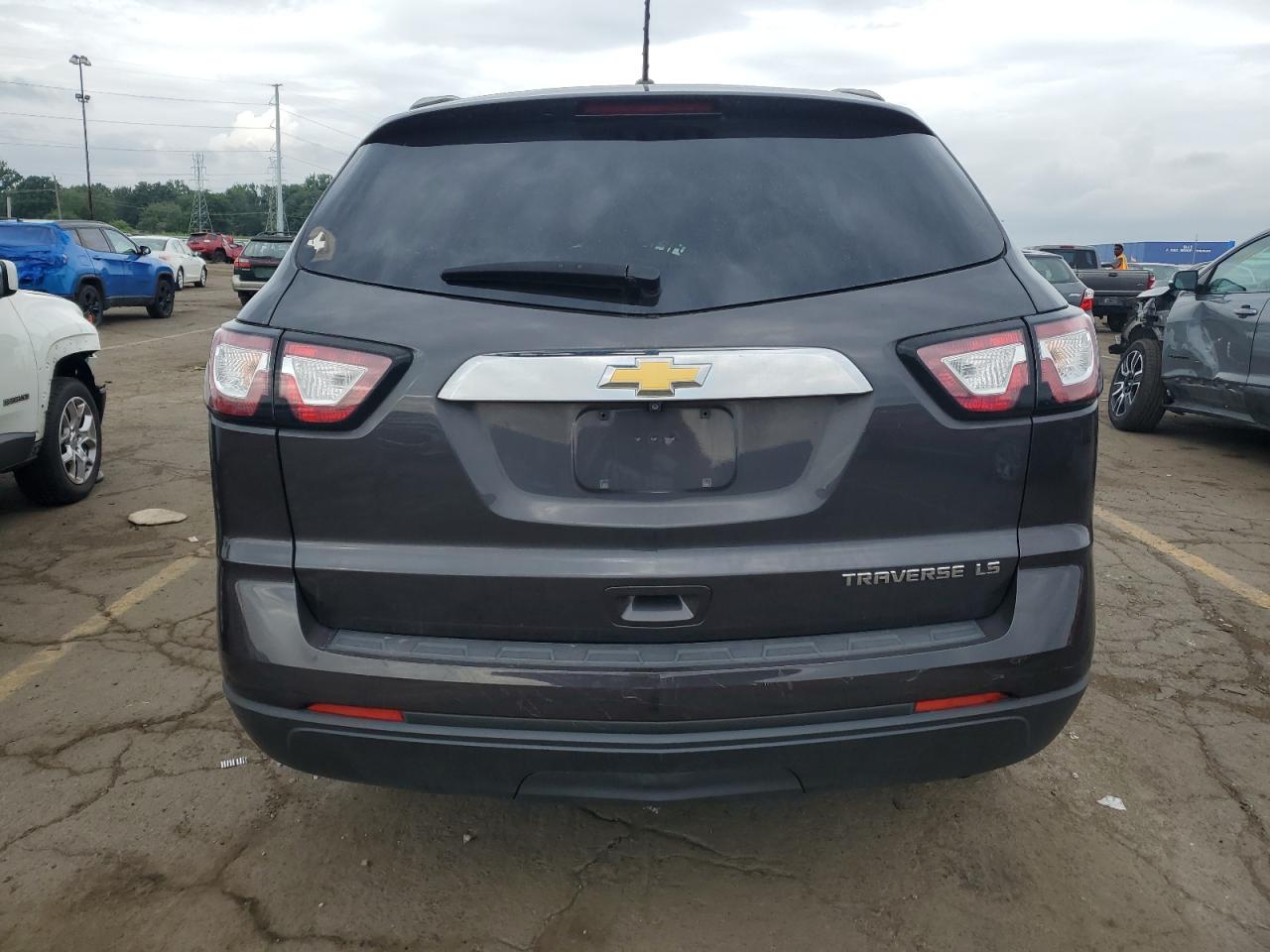 2014 Chevrolet Traverse Ls VIN: 1GNKRFKD4EJ211812 Lot: 64672204