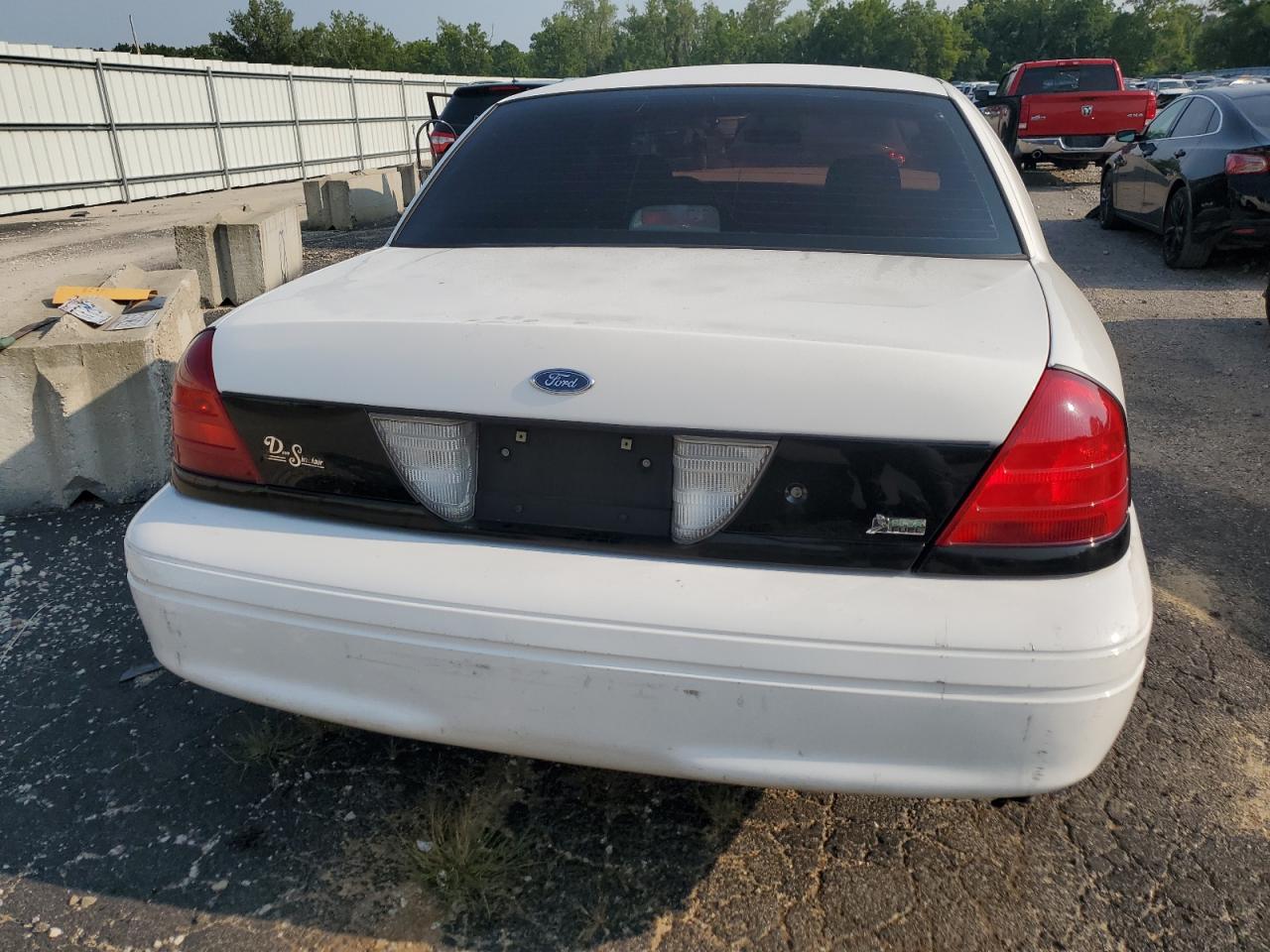 2010 Ford Crown Victoria Police Interceptor VIN: 2FABP7BV6AX140200 Lot: 64337684