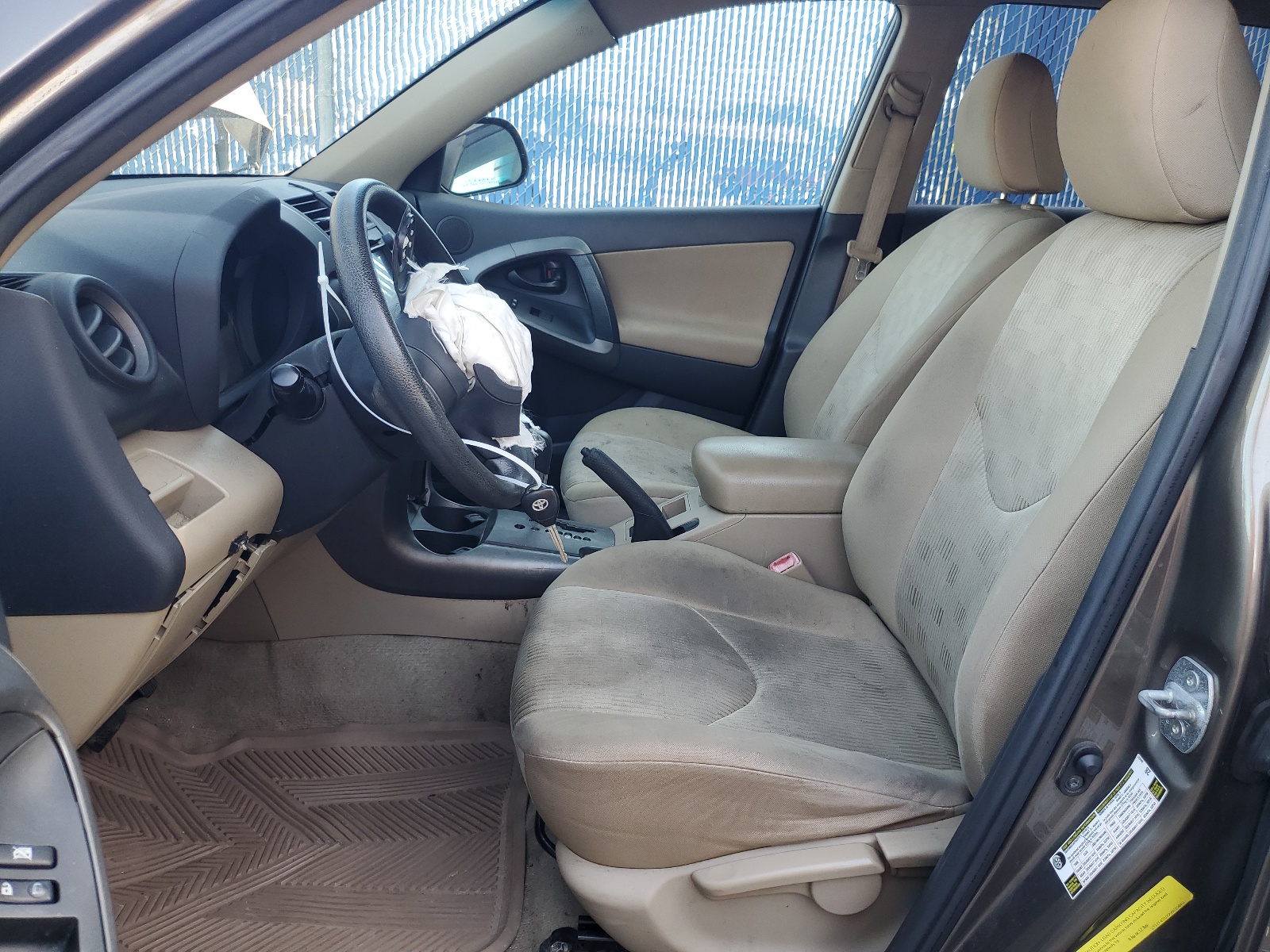 2T3ZF4DVXAW020840 2010 Toyota Rav4