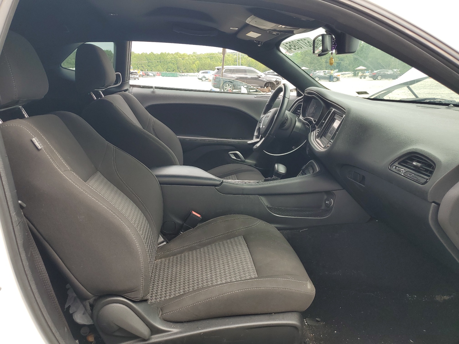 2C3CDZAG4MH597323 2021 Dodge Challenger Sxt