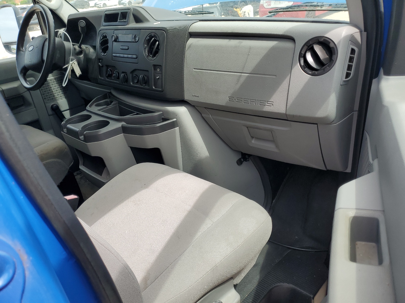 1FDWE3FL3FDA08265 2015 Ford Econoline E350 Super Duty Cutaway Van