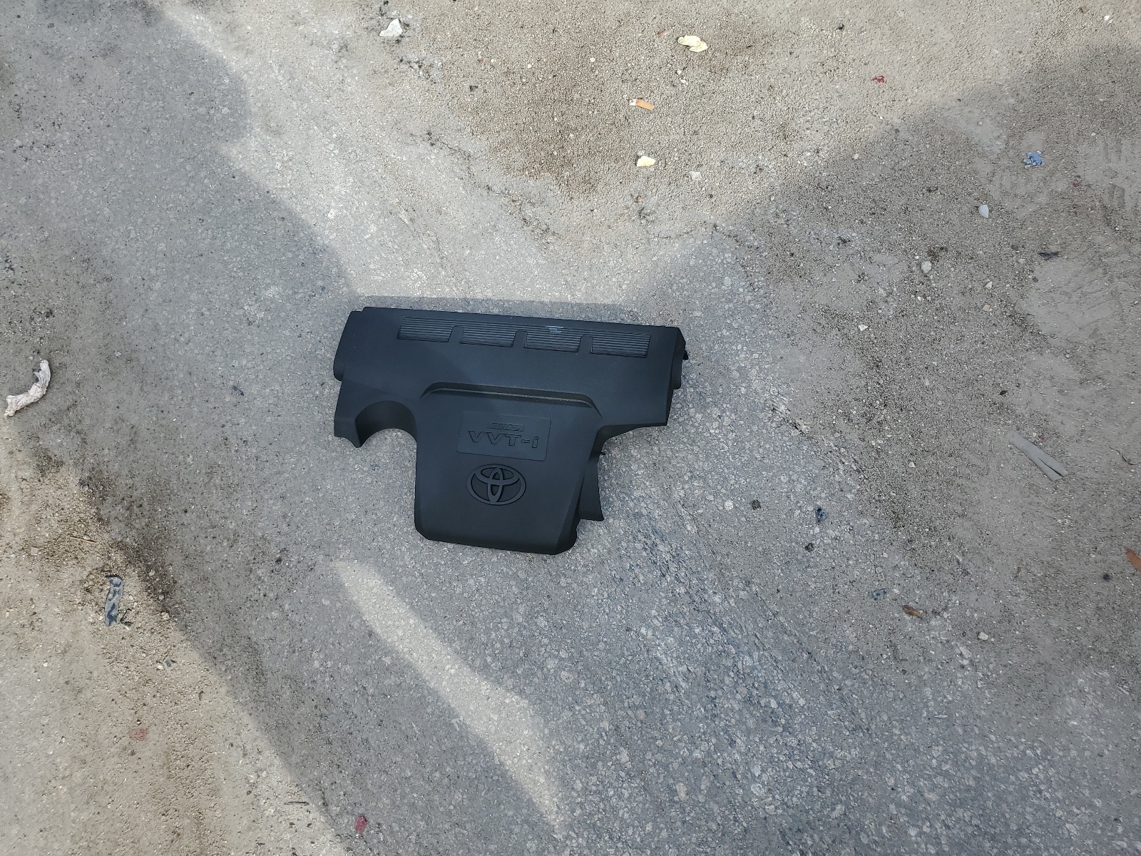 2T3WFREV8GW268818 2016 Toyota Rav4 Xle