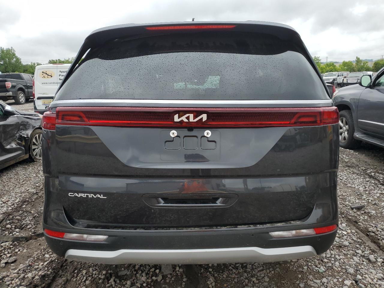 2024 Kia Carnival Lx VIN: KNDNB4H39R6336228 Lot: 63685374