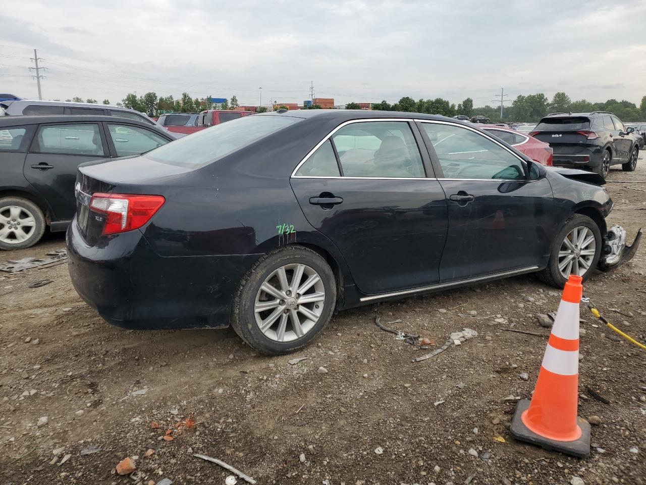 2012 Toyota Camry - Image 3
