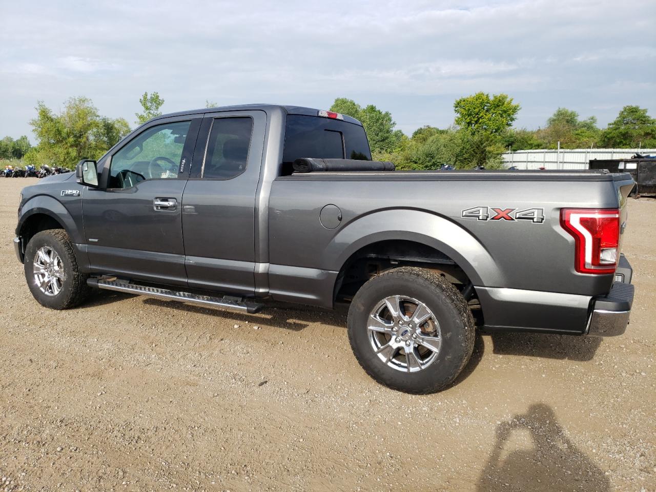 1FTEX1EP5GFD60353 2016 FORD F-150 - Image 2