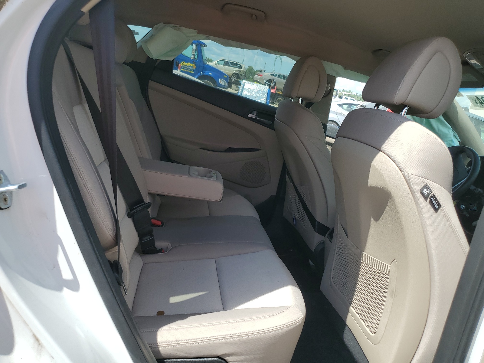 KM8J33A28HU416701 2017 Hyundai Tucson Limited