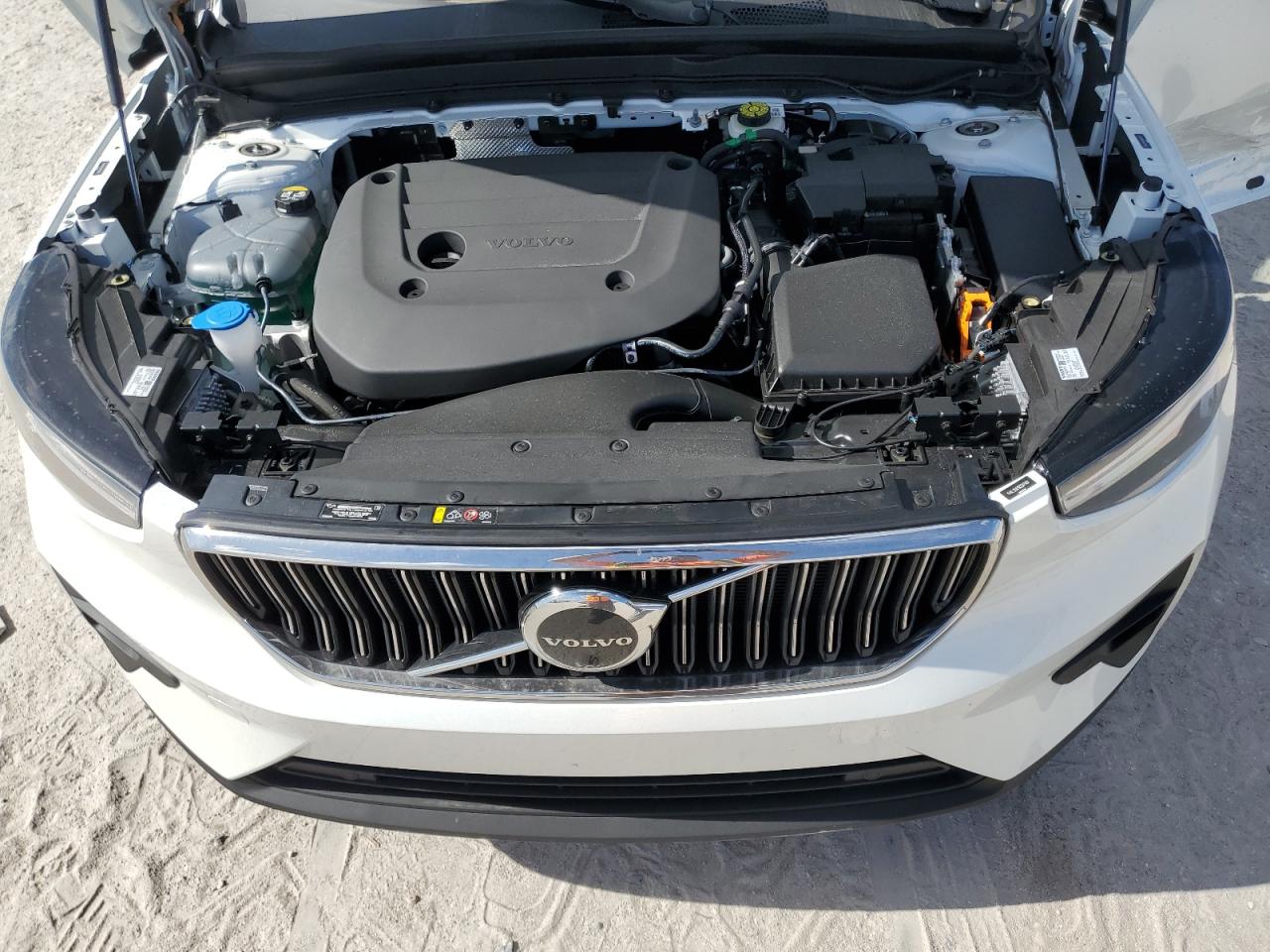 YV4L12UE1R2347461 2024 Volvo Xc40 Plus